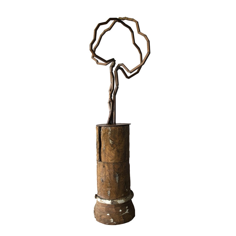 Escultura da coleção "Árvore e Solo"