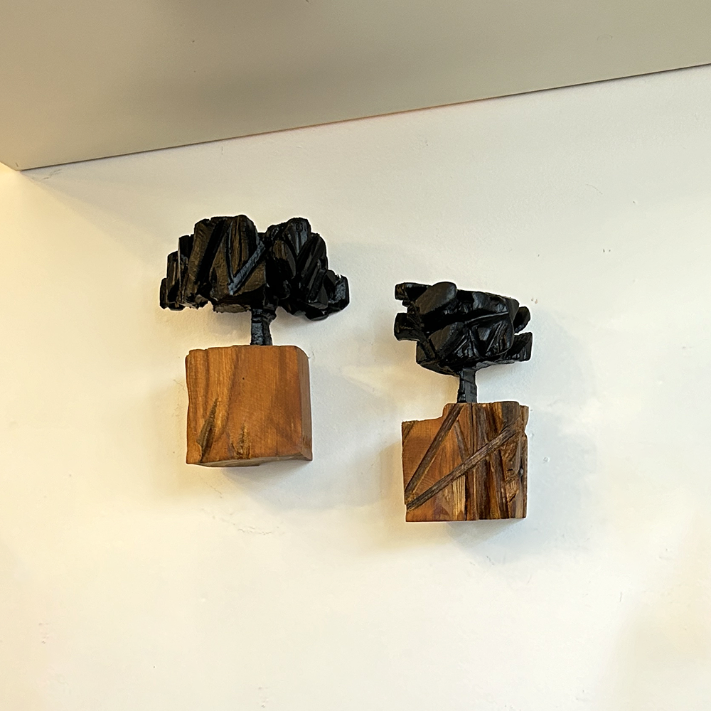 Conjunto de esculturas da coleção "Árvore e Solo"