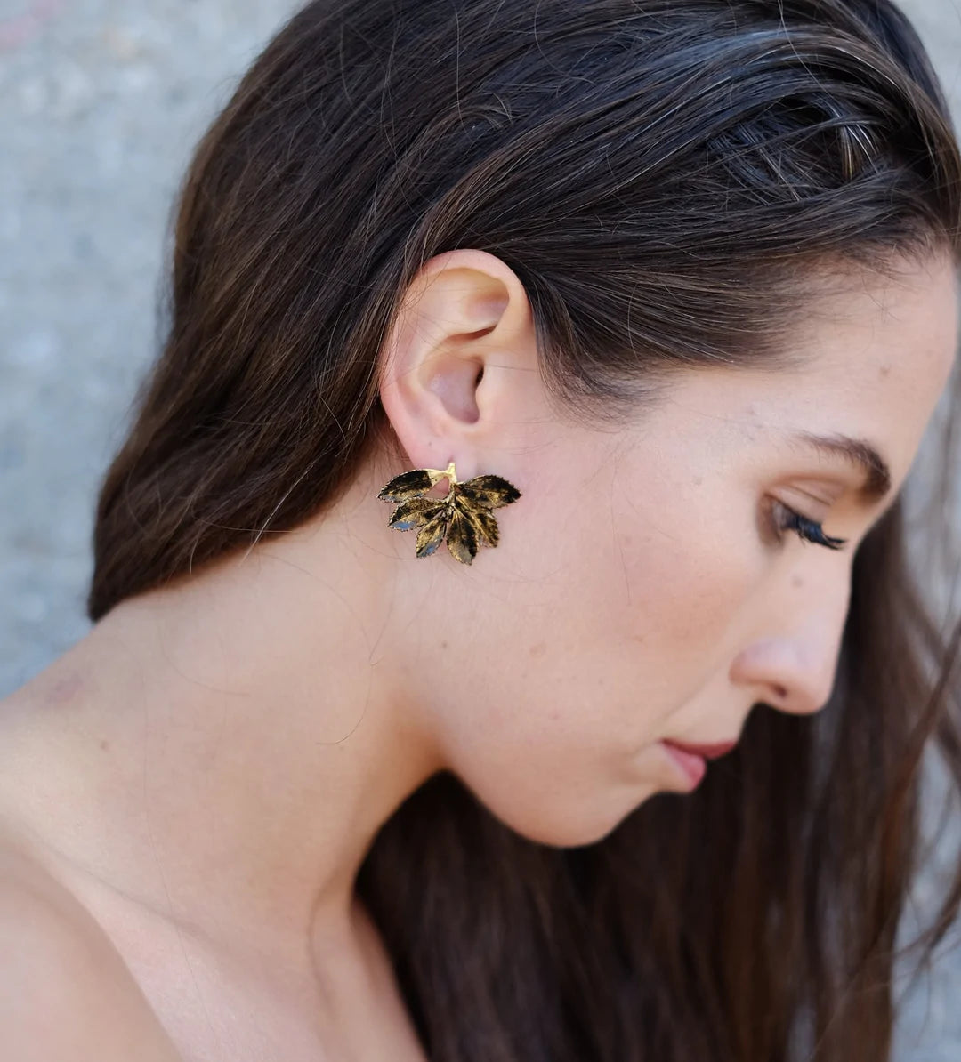 Black RUBER FOLIUM earrings